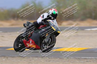 media/Sep-10-2022-SoCal Trackdays (Sat) [[a5bf35bb4a]]/Turn 6 (1140am)/